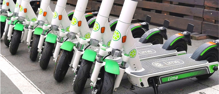 A Micromobility Buffet: E-Scooters in the Context of Multimodal Spaces and Practices in Greater Manchester