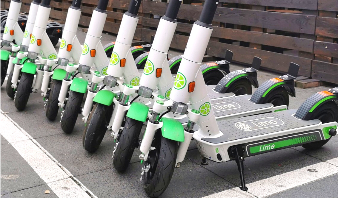 A Micromobility Buffet: E-Scooters in the Context of Multimodal Spaces and Practices in Greater Manchester