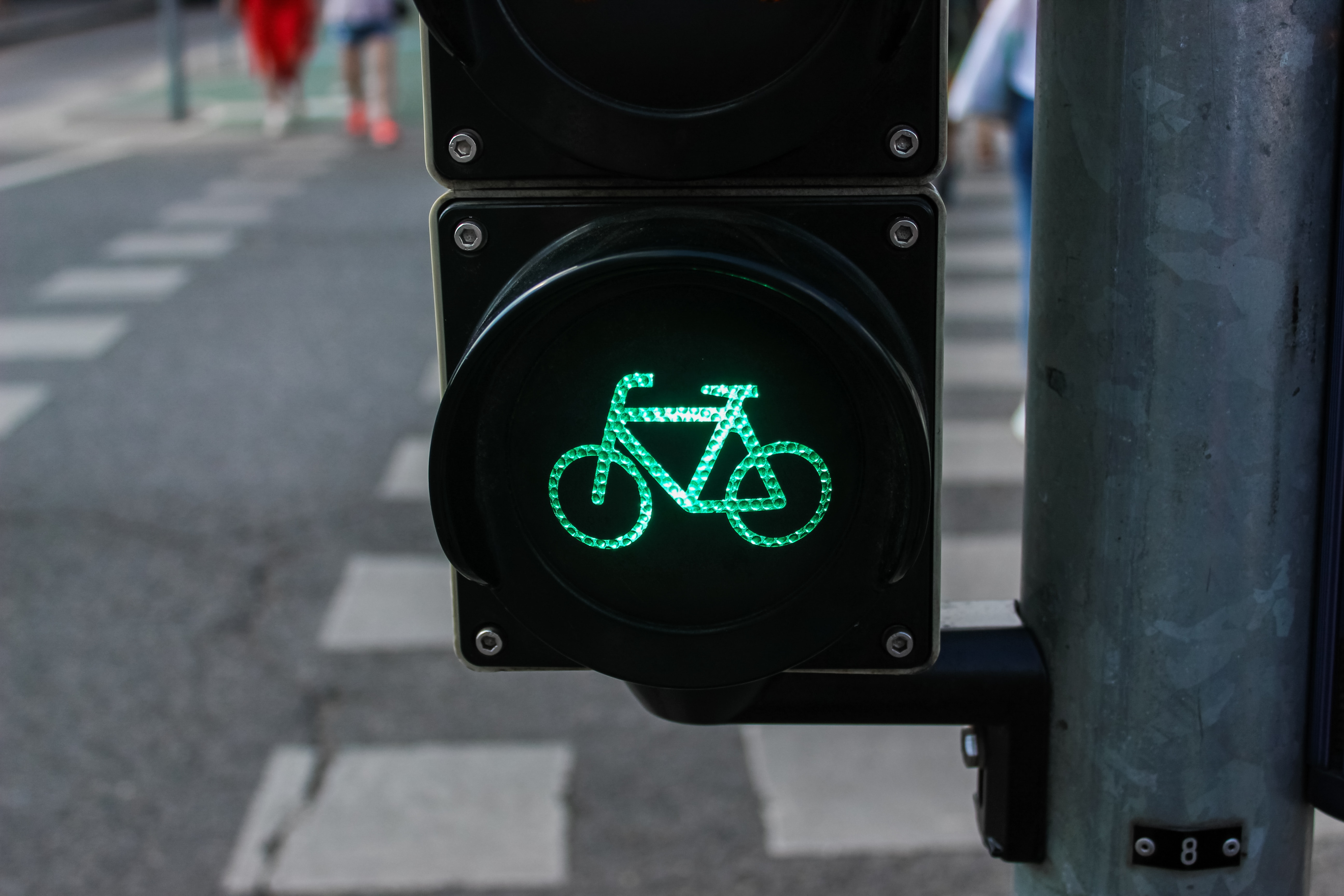 Disruption, an opportunity to facilitate long-term modal shift to cycling? Stories, lessons and reflections from the COVID-19 pandemic